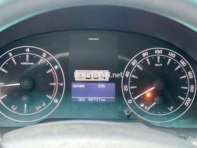 Toyota Innova 2.0E 2017- 99000 km