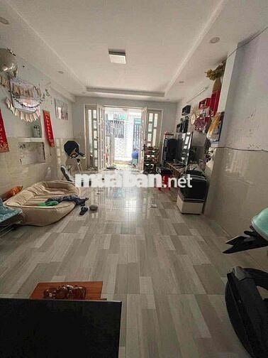 nhà đ 40 một lầu 2pn 3wc gần hiệp bình