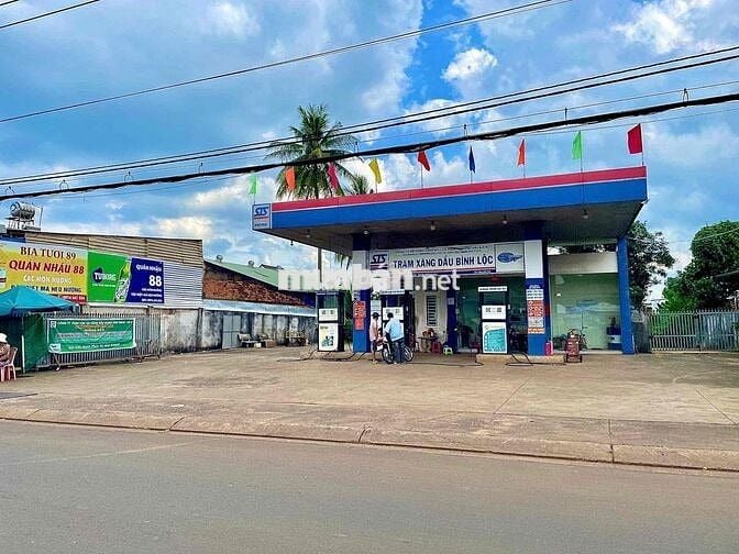 Bán đất 5.5x30 2 mặt tiền nhựa chợ, full thổ cư