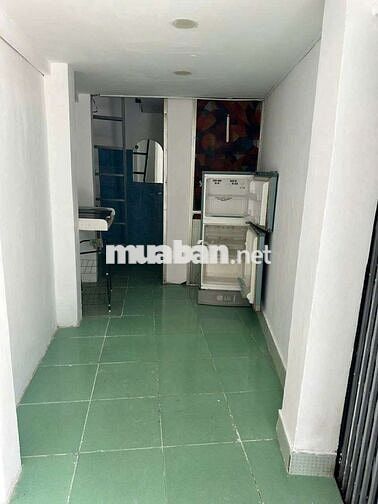 Nhà hẻm 11m2, 1 phòng ngủ, đường Nguyễn Cửu Vân, Q. Bình Thạnh
