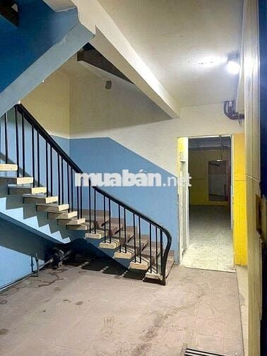 Cho Thuê Nhà Đường Lê Đại Hành, Quận 11 ( Cho Làm CHDV - Cải Tạo )