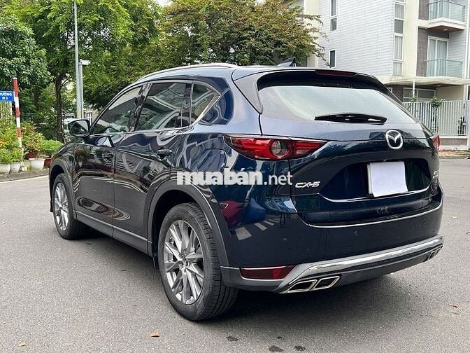 Mazda CX-5 2.0 Premium 2021 Xanh 40.000 km