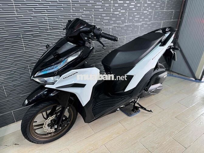 Honda Vario 125 date 2024 Trắng Đen Bs Sài Gòn