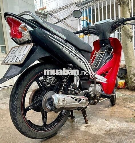 Xe máy Yamaha Sirius 110cc Đỏ-Đen 2014