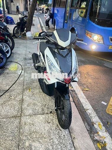 Air blade Fi full Thái 2010 mới 90% biển số thành