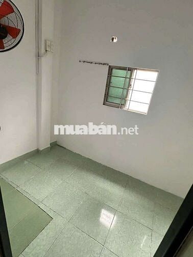 Nhà hẻm 11m2, 1 phòng ngủ, đường Nguyễn Cửu Vân, Q. Bình Thạnh