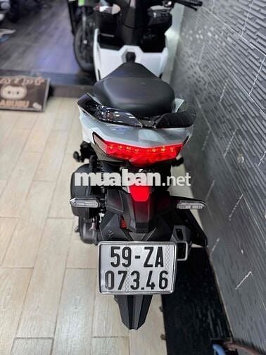 Honda Vario 125 date 2024 Trắng Đen Bs Sài Gòn