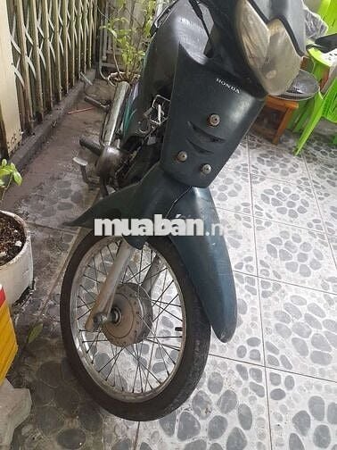 Xe máy Honda Wave màu xanh đã sử dụng