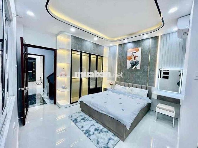 NHÀ MỚI XÂY, 4 TẦNG, DỌN VÀO Ở NGAY, QUẬN 7, FULL NỘI THẤT