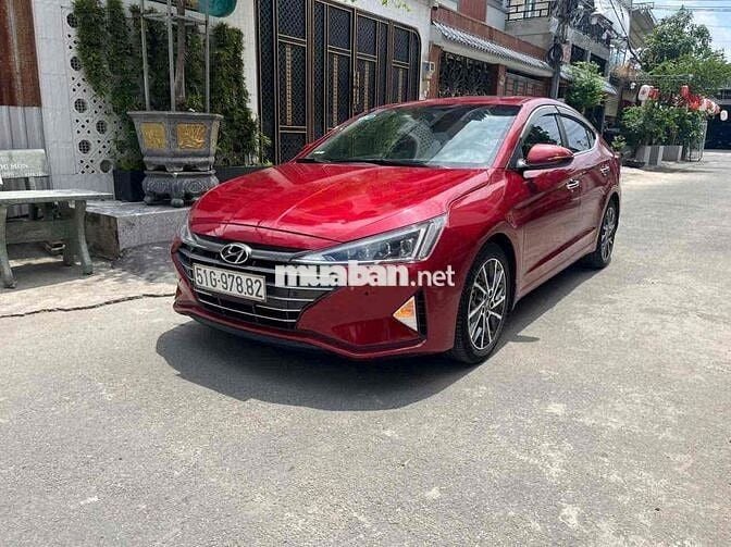 Hyundai Elantra 2019 2.0AT xe gia đình 1 chủ
