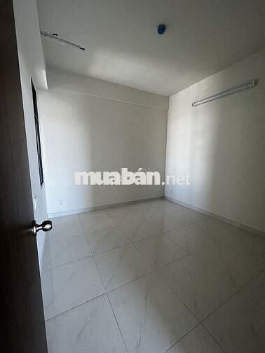 Bán Green river quận 8 dt80m2 3 phòng ngủ 2wc đã có sổ, NH cho vay