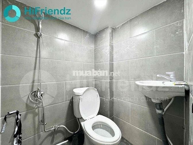 CHO THUÊ PHÒNG GÁC CAO - CỬA SỔ THOÁNG NẰM NGAY TRUNG TÂM B.THANH