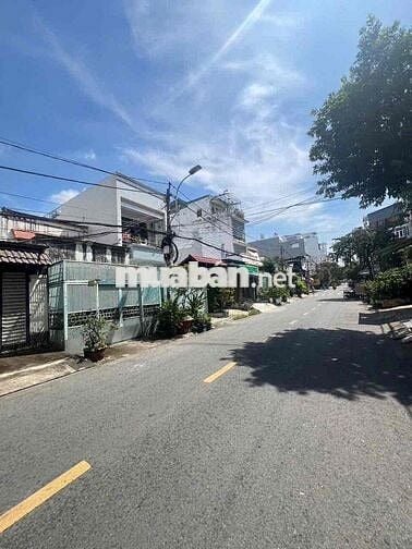 BÁN NHÀ (4,10mX20m) MẶT TIỀN ĐƯỜNG SỐ 37 TÂN QUY QUẬN 7