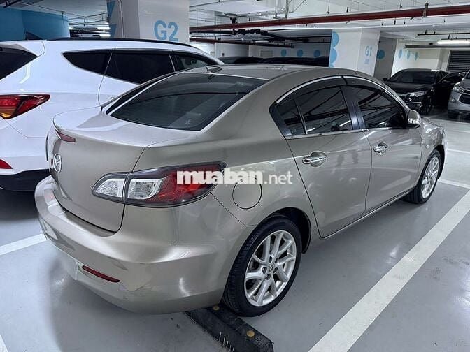 Mazda 3 2013 màu vàng cát số tự động