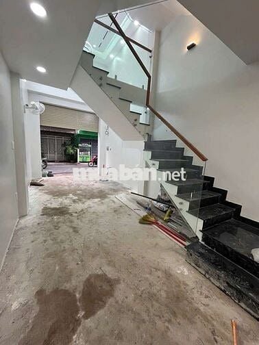 NHÀ 5 TẦNG MẶT TIỀN ( 3,5m x 12m) LẠC LONG QUÂN Q11