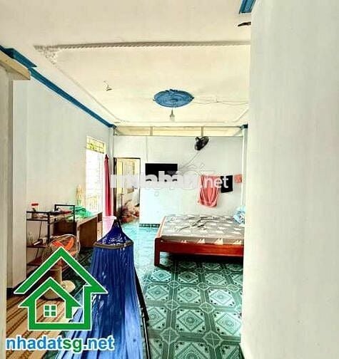 GÓC 2 MẶT TIỀN, HẺM XE HƠI TÂY THẠNH, 43M², 2 TẦNG BTCT, 2PN – 2WC.