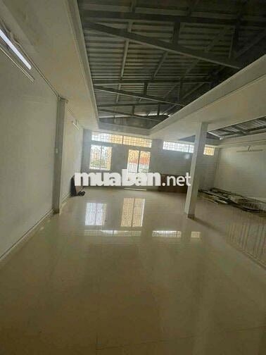 MẶT TIỀN KHU HỌ LÊ - 8 x 20 - 3 LẦU - TRỐNG SUỐT
