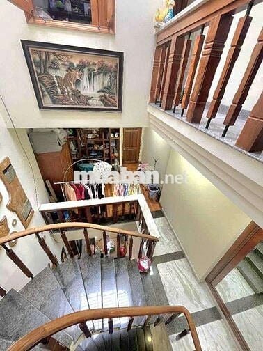 Nhà 4 lầu đẹp ( 4m x 28m) đường số 3 CX Lữ Gia p15 q11