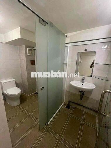MẶT TIỀN KHU HỌ LÊ - 8 x 20 - 3 LẦU - TRỐNG SUỐT