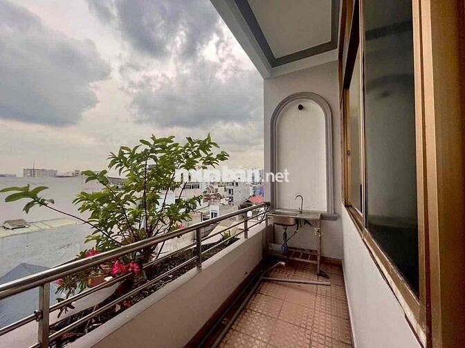PHÒNG TRỌ STUDIO BANCOL TÁCH BẾP CỬA SỔ TRỜI _ GẦN ĐH VĂN HIẾN
