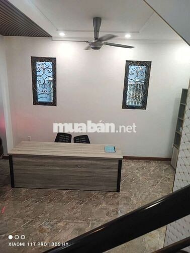 NHÀ ĐẸP 3 TẦNG 2pn 2wc sân thượng đúc 15triệu