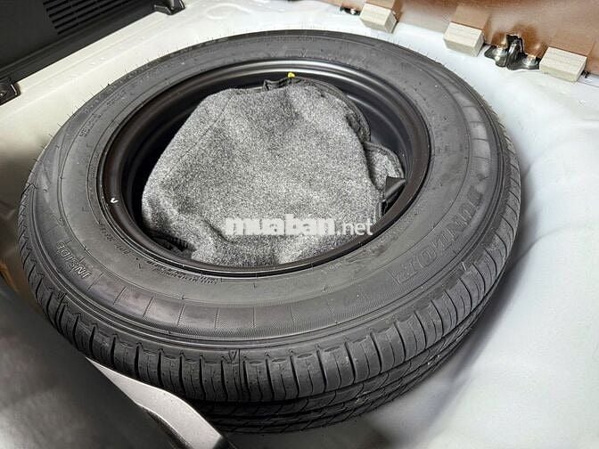 Kia Sonet SX Luxury 2023 màu trắng số tự động