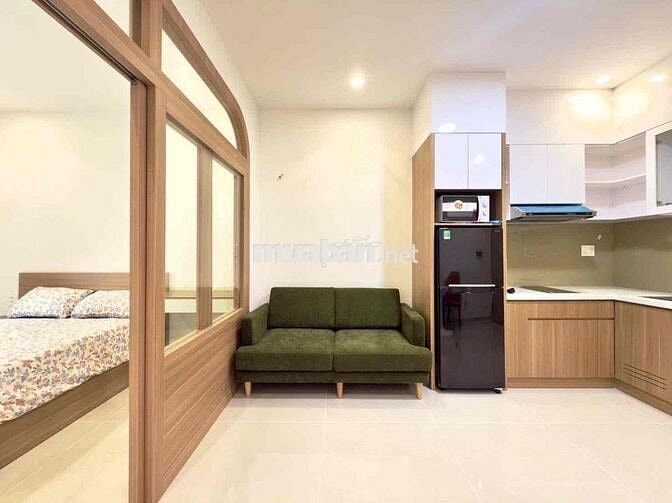 CHO THUÊ CĂN HỘ 1 PHÒNG NGỦ BAN CÔNG NGAY TRƯỜNG SA FULL NỘI THẤT