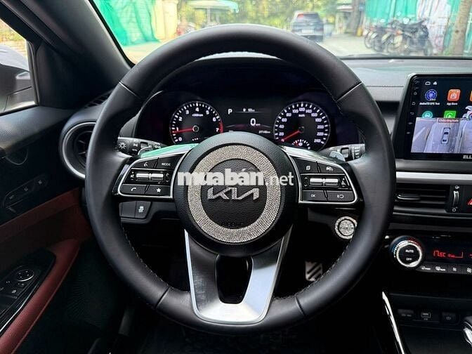 Kia K3 2.0 Premium 2021 trắng, 27.000 km