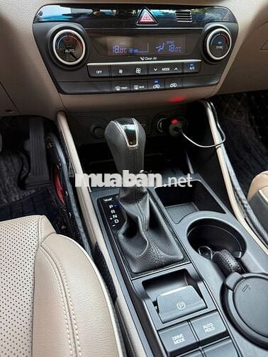 Hyundai Tucson 2.0 ATH 2019 màu Đen