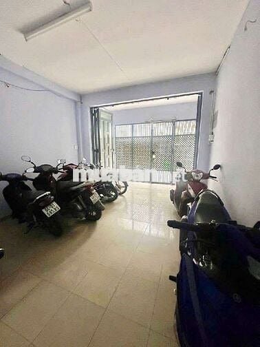 NHÀ 2 TẦNG ĐẸP ( 4m x 17 ) VỊ TRÍ ĐẸP LÝ THƯỜNG KIỆT Q11