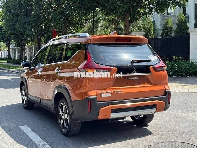 Mitsubishi Xpander Cross 2022 màu cam