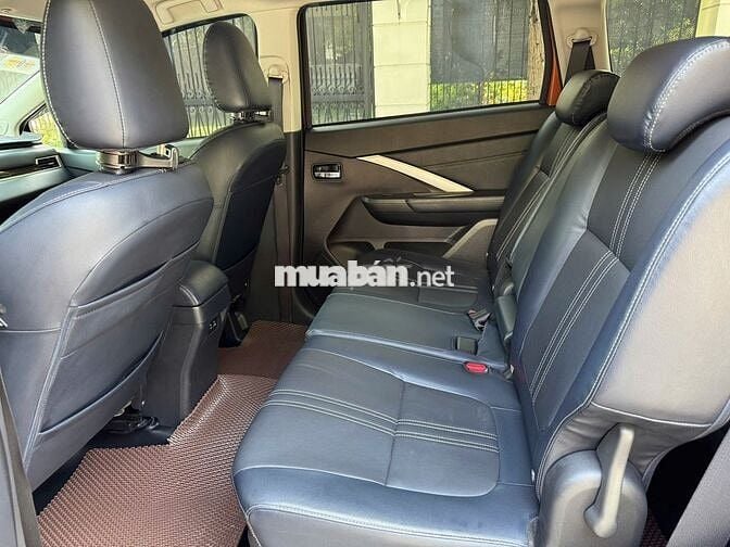 Mitsubishi Xpander Cross 2022 màu cam
