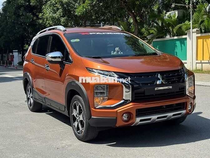 Mitsubishi Xpander Cross 2022 màu cam