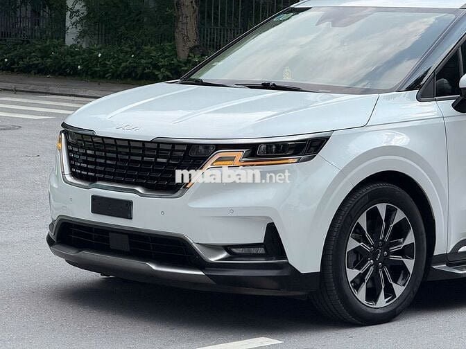 Kia Carnival 3.5 Signature 2022 Trắng