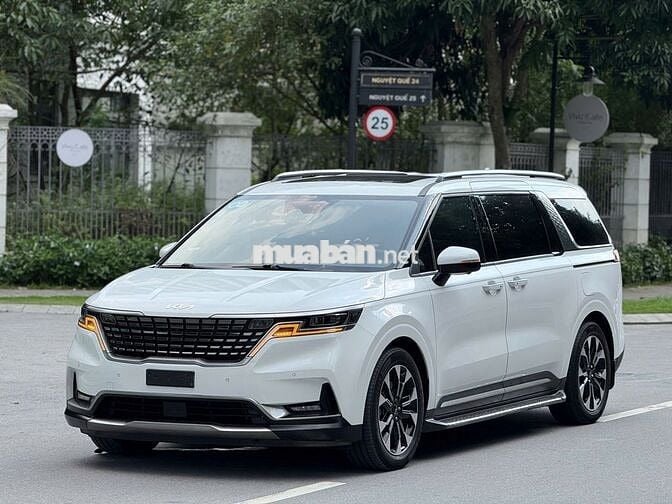 Kia Carnival 3.5 Signature 2022 Trắng