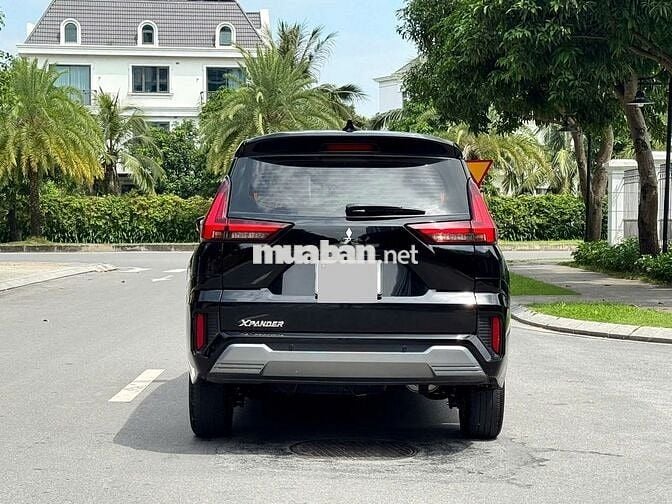 Mitsubishi Xpander Premium 2022 màu đen