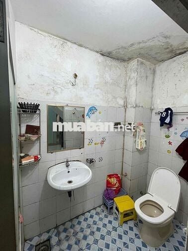 Nhà 60m2, 2PN, 2WC trệt, lầu Quang Trung, Phan Huy Ích