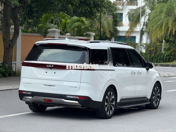 Kia Carnival 3.5 Signature 2022 Trắng