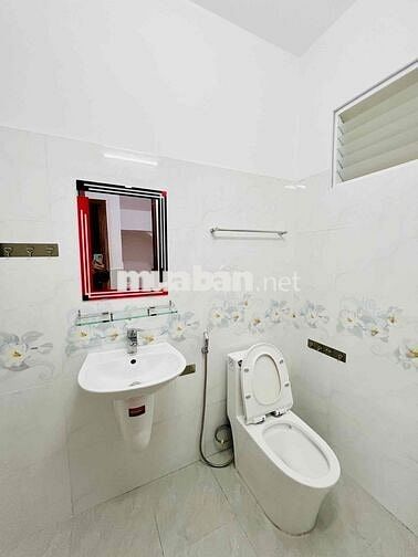 Cho thuê nhà nguyên căn mới, giá rẻ ở Gò Vấp