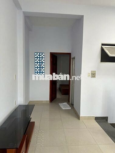 NHÀ 3 TẦNG 4PN 4WC, NGÔ CHÍ QUỐC, GẦN TRƯỜNG TIỂU HỌC NGUYỄN VĂN CÔNG