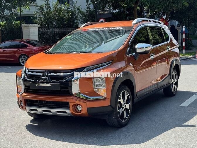 Mitsubishi Xpander Cross 2022 màu cam