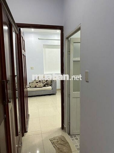 NHÀ 3 TẦNG 4PN 4WC, NGÔ CHÍ QUỐC, GẦN TRƯỜNG TIỂU HỌC NGUYỄN VĂN CÔNG