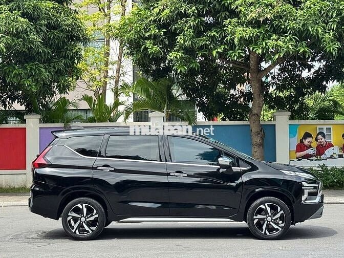 Mitsubishi Xpander Premium 2022 màu đen