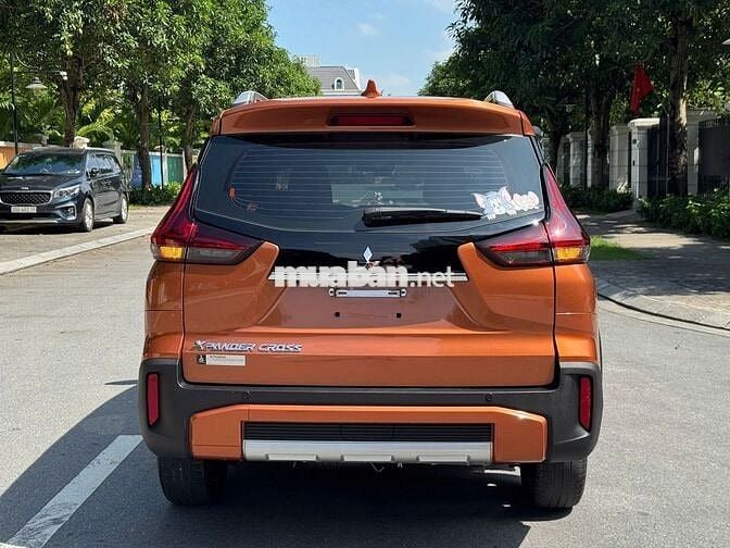 Mitsubishi Xpander Cross 2022 màu cam