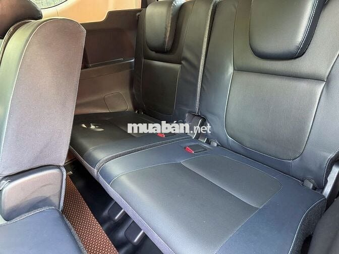 Mitsubishi Xpander Cross 2022 màu cam