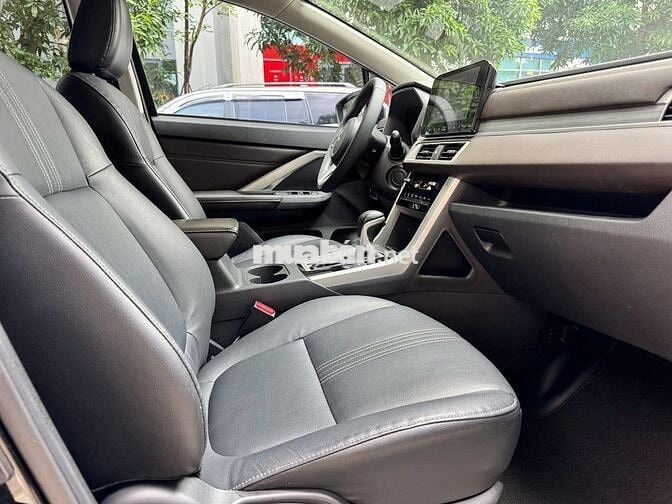 Mitsubishi Xpander Premium 2022 màu đen
