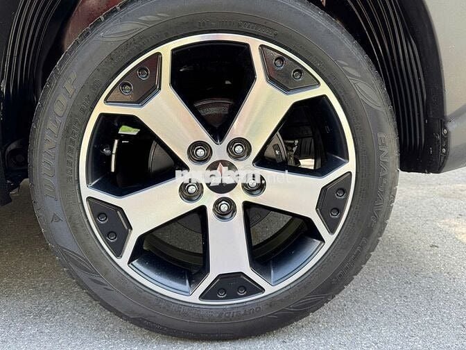Mitsubishi Xpander Cross 2022 màu cam
