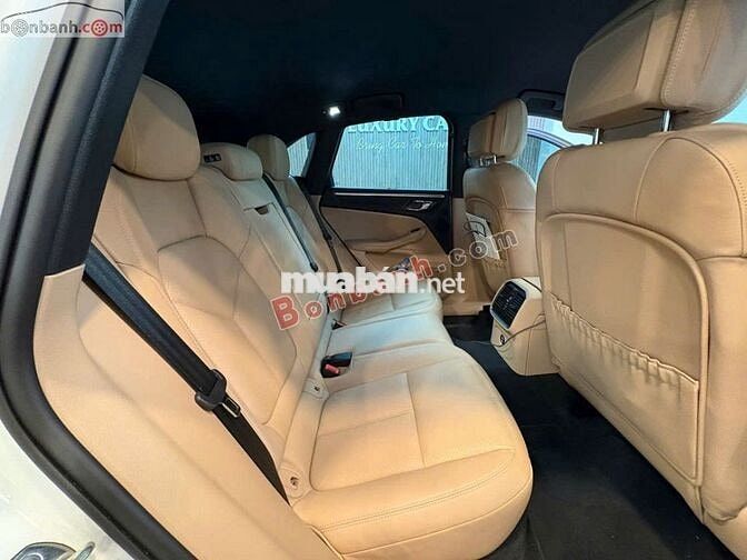 Porsche Macan 2.0 2022 - 3 Tỷ 368 Triệu
