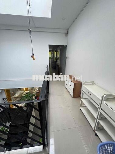 Cho thuê nhà mặt phố khu VIP số 2 Đường Nguyễn Chí Thanh