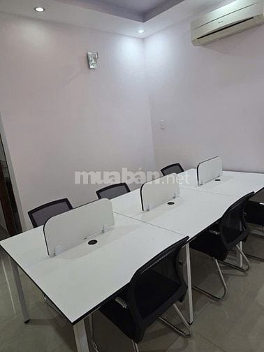 Thanh lý nội thất văn phòng mới 95%